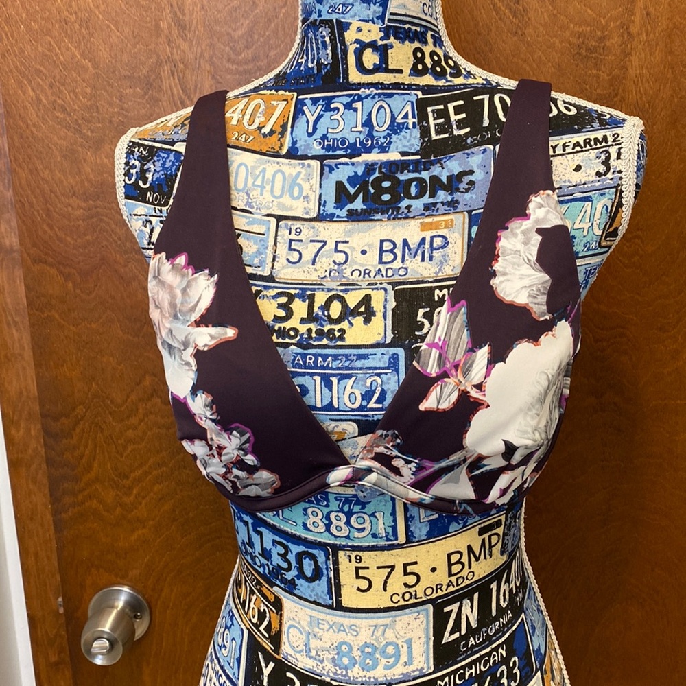 Athleta swim top size 36B/C